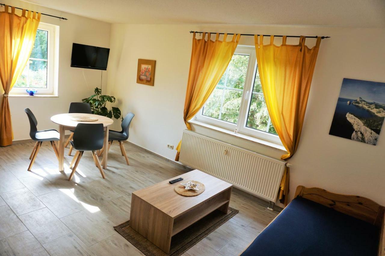Pension Am Deich Kröslin Extérieur photo